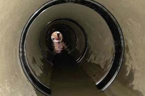 保定竞秀区高压清洗管道公司分享下非开挖管道修复技术